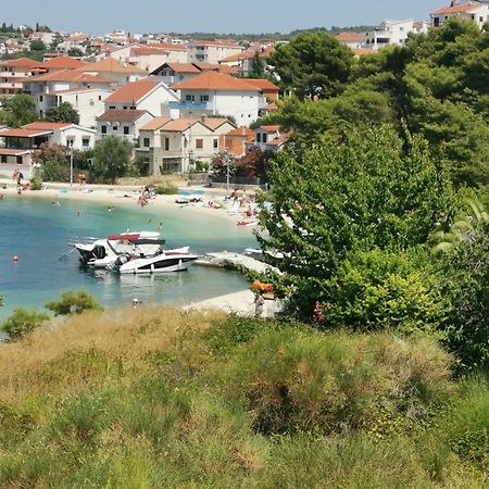 Apartment Croatika On The Beach Trogir Kültér fotó