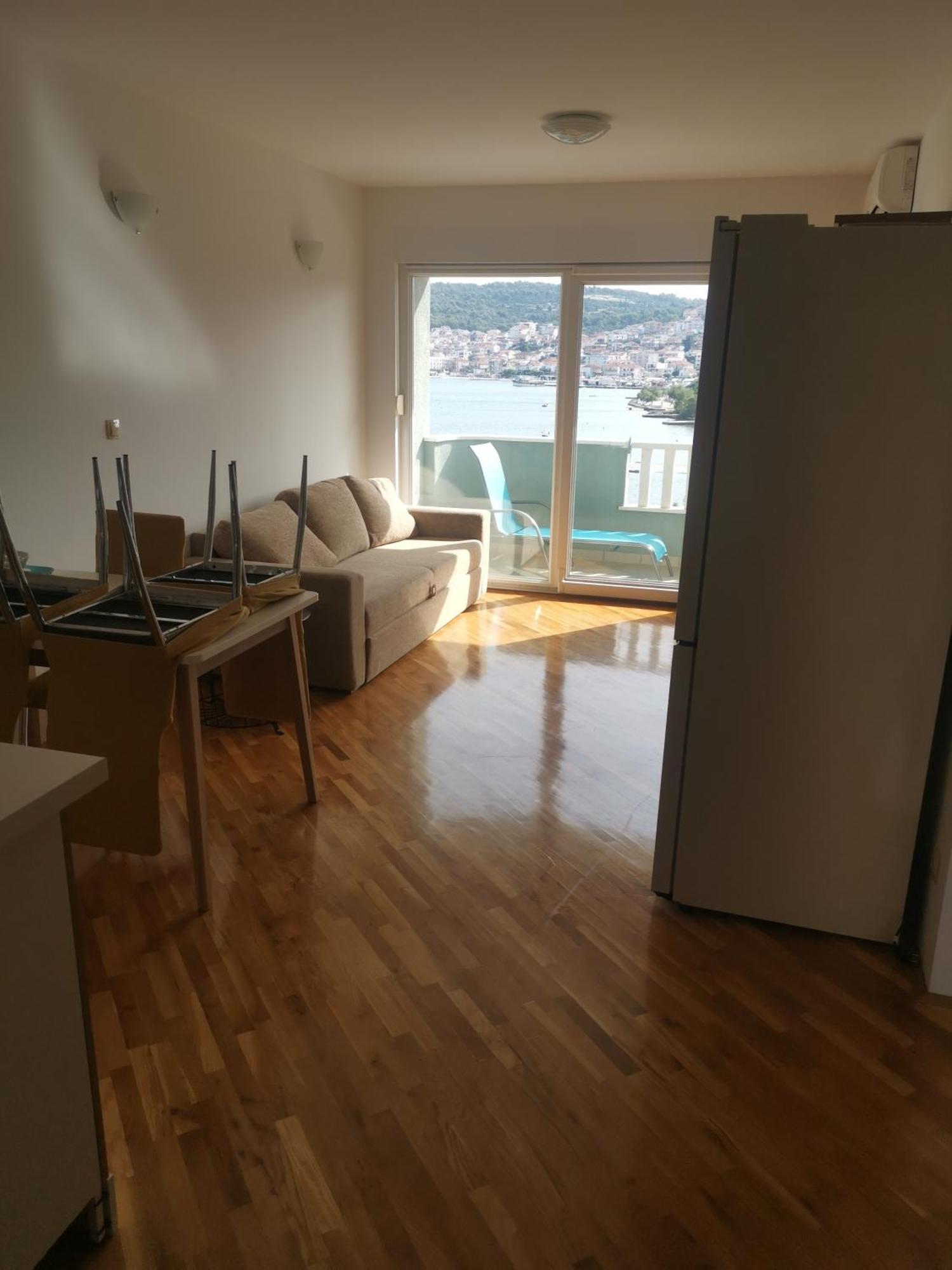 Apartment Croatika On The Beach Trogir Kültér fotó